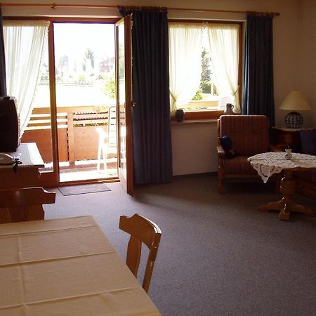 Gaestehaus Zur Faerbe Apartments Oberstdorf Exterior photo