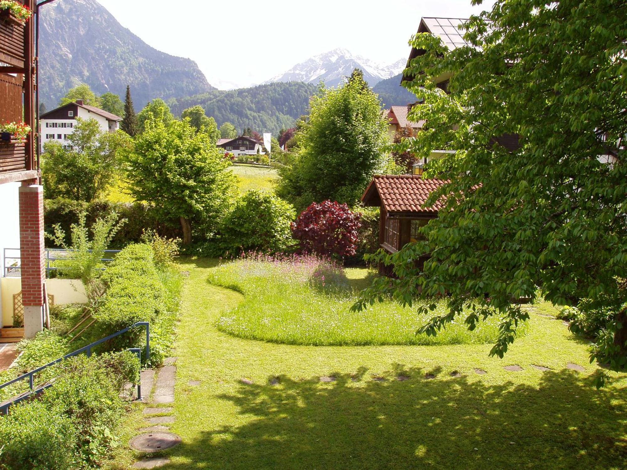 Gaestehaus Zur Faerbe Apartments Oberstdorf Exterior photo